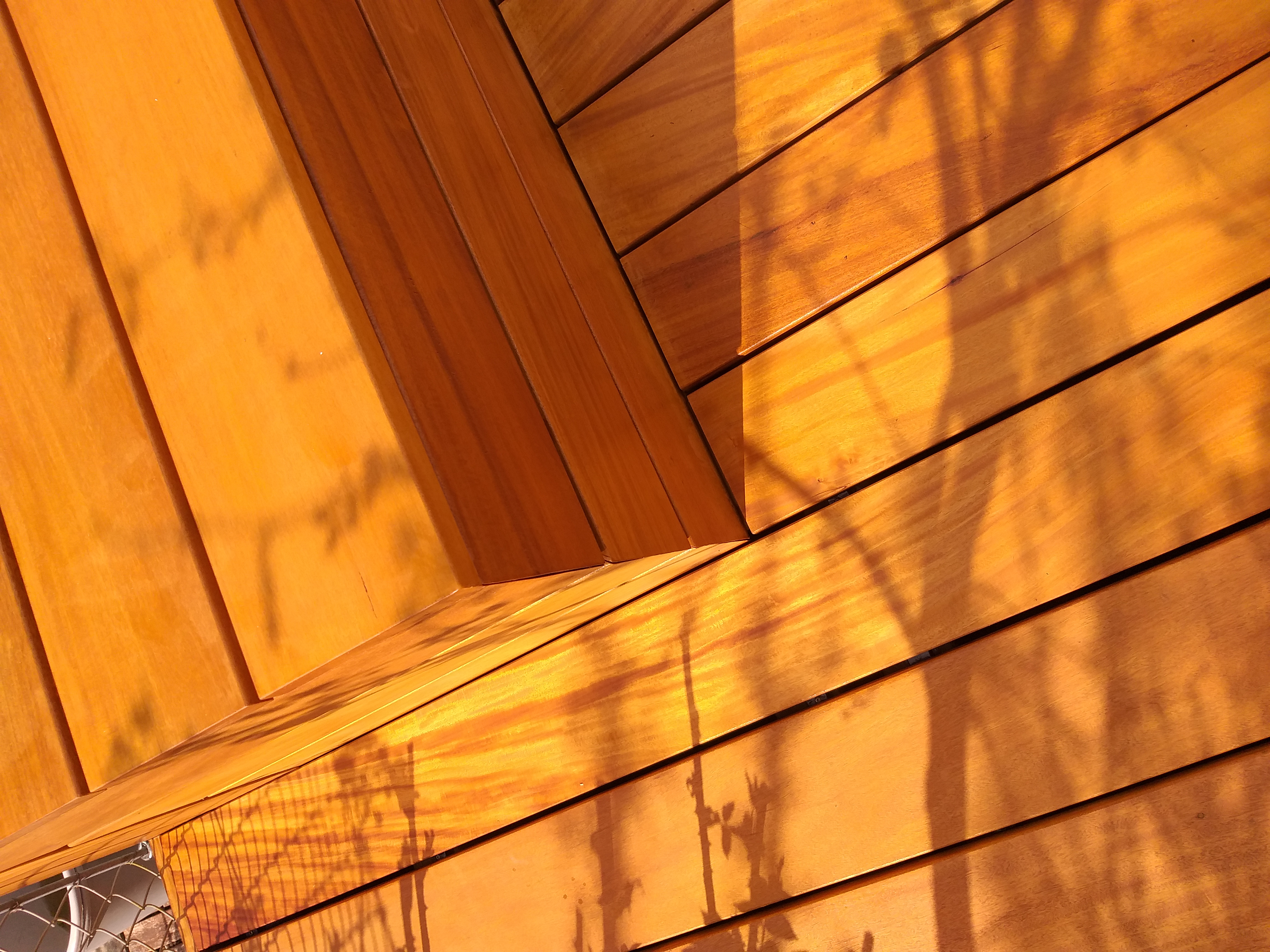 Garapaholz-Terrasse – Gesamtansicht