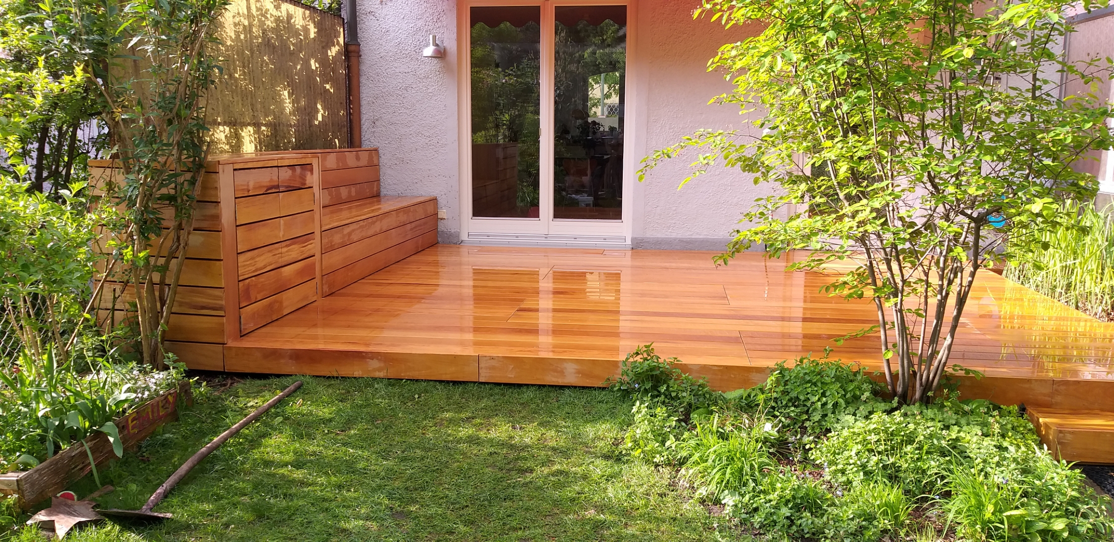 Garapaholz-Terrasse – Finale Ansicht